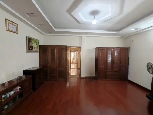 Cho Thuê Mặt Bằng KD 2 Tầng - Nguyễn Trãi - Thanh Xuân  85M² /  Sàn - Kinh Doanh Đỉnh - Giá Thuê 28tr