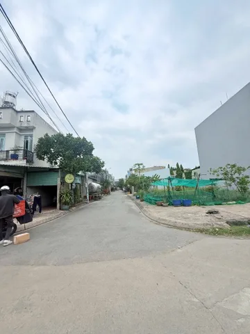 BÁN LÔ ĐẤT 1300M2- KHO XƯỞNG ĐẦU TƯ- XUÂN THỚI ĐÔNG- HÓC MÔN GIÁ TỐT CHO ANH CHỊ ĐẦU TƯ