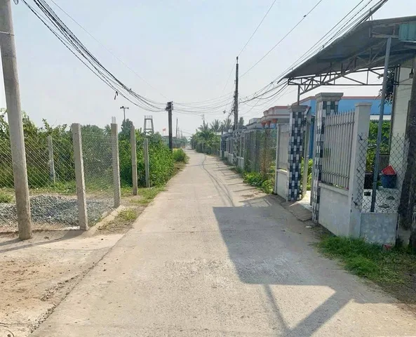 Bán đất 125m² full thổ cư ngang 5m giá 620 triệu tại Xã Nhựt Tảo