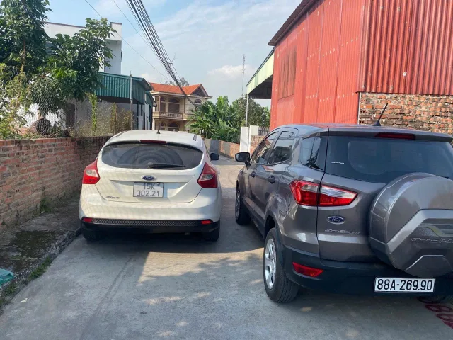 Chính chủ gửi bán lô đất Hà phú Hòa Bình Thủy Nguyên Hải Phòng.l/h:076.231.9990 e Thúy 
Dien tích:60m2.
Giá 1 tỉ 5xx đường thông