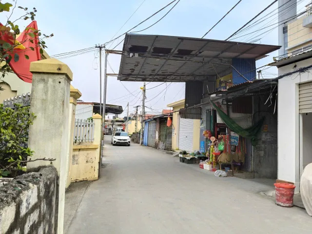 Chính chủ gửi bán lô đất thôn bac thủy đường thủy nguyên Hải Phòng .l/h:076.231.9990 e Thúy 
Dien tích:70m
Giá 3ty0xx
Ngang :5,62m2
Dai 12,50m2.