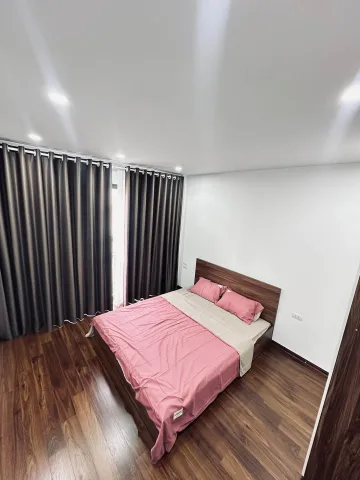 BÁN HOÀNG LIỆT - DT 26m x 5 Tầng - Giá 8.5 Tỷ , Gần Bến Xe Nước Ngầm, Đường Giải Phóng. Ô Tô Cách Nhà Vài Bước Chân