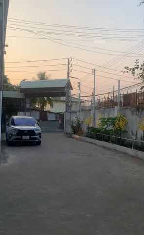 Kho 300m đường Hiệp Bình gần Quốc Lộ 13 Thủ Đức, Khung nền chắc chắn