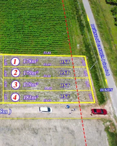 CHỦ BÁN 4 THỬA ĐẤT TỔNG NGANG 20M DÀI 34M CÓ 400M THỔ CƯ. ĐƯỜNG NHỰA GẦN KCN BÌNH DƯƠNG GIÁ 670TR/SỔ. QT GỌI 0903263878 XEM SỔ ĐẤT.