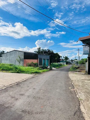 Bán đất 156.9m² có sẵn 60m² thổ cư ngang 5m giá 1.1 tỷ tại Xã Hòa Phú