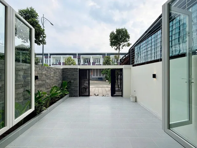Nhà gần trường chợ nhưng vẫn yên tĩnh giá rẽ nằm gần chợ Thạnh Phú-88m2