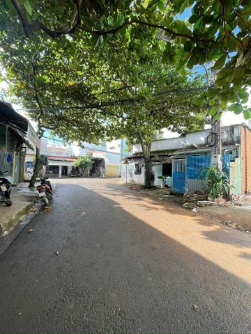 MẶT TIỀN KINH DOANH ĐINH NÚP