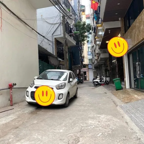 Bán nhà 70m² full thổ cư ngang 4m giá 23.9 tỷ tại Đường Hoàng Quốc Việt Phường Nghĩa Đô