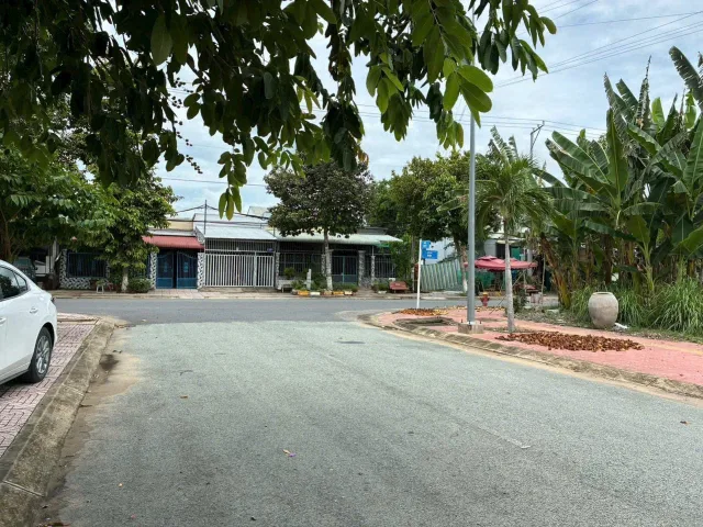 Bán đất 94.5m² full thổ cư ngang 4.5m giá 2 tỷ tại Đường D8 - Phường 9 Phường Long Châu