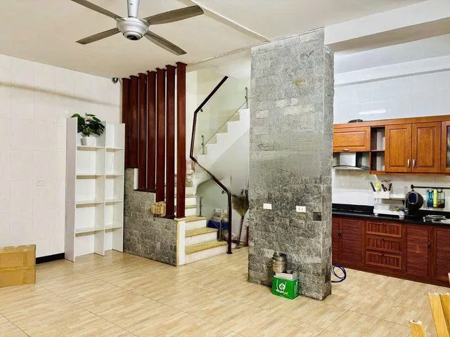 Cho Thuê Nhà Ngõ 13** Nguyễn Trãi - Thanh Xuân 60M² 4 Tầng 5 Ngủ -  Mặt Tiền 6m - Vừa Ở, Kinh Doanh - Giá Thuê 15tr