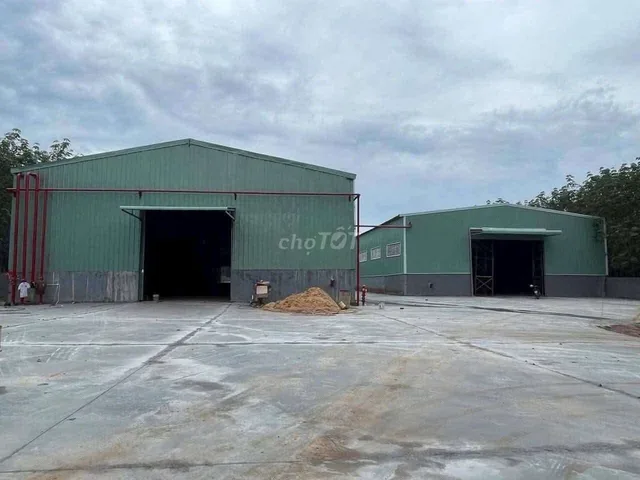 Cho thuê xưởng sản xuất 3000+3000.Đầy đủ giấy tờ.Gần khu CN Visip2