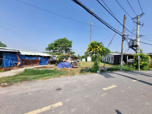 (L947) Đất gần Trung Lập, xã Trung Lập Thượng, dt 894m2, thổ cư 300m2, giá 6 tỷ thương lượng