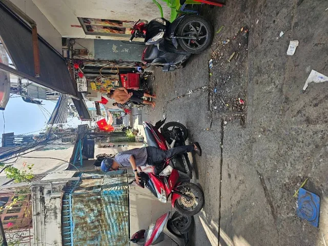 CHỈ 2,3 TỶ, NHÀ CÓ SHR 2 TẦNG, 2 PN, HẺM 30 LẦM VĂN BỀN, KHÔNG QUY HOẠCH, GẦN ĐH TÀI CHÍNH
