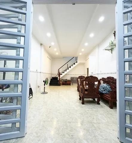 Bán nhà Hẻm Xe Hơi, Trần Văn Quang, P.Bảy Hiền, 42m2, chỉ 5.x tỷ TL
