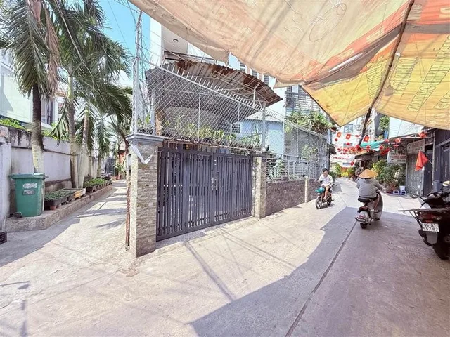 NHÀ 4 TẦNG NGAY CHỢ TÂN TRỤ - DT KHỦNG 60M2 - XÂY MỚI BAO HOÀN CÔNG - CHỈ 6.5 TỶ TL