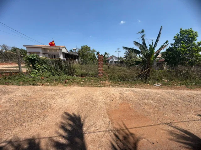 Bán đất 239.8m² có sẵn 100m² thổ cư ngang 6m giá 1.28tỷ tại Phường Tân Lập