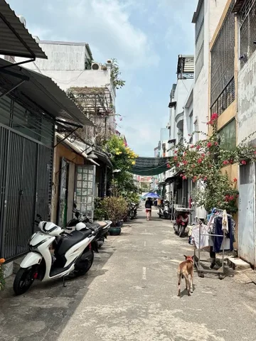 Nhà Đường Số 4, Hẻm Nhựa 5m, 4x12m, Kênh Tham Lương, AEON Tân Phú, giá 4.65 tỷ, Phường Bình Hưng Hòa