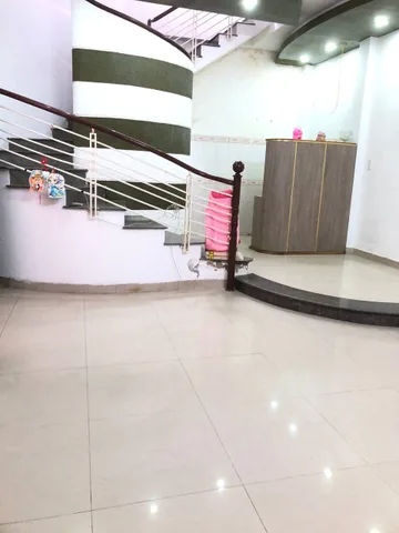 CHO THUÊ NHÀ 3 TẦNG  K/YÊN BÁI , GẦN NGAY ĐƯỜNG CHÍNH , HẢI CHÂU_12tr