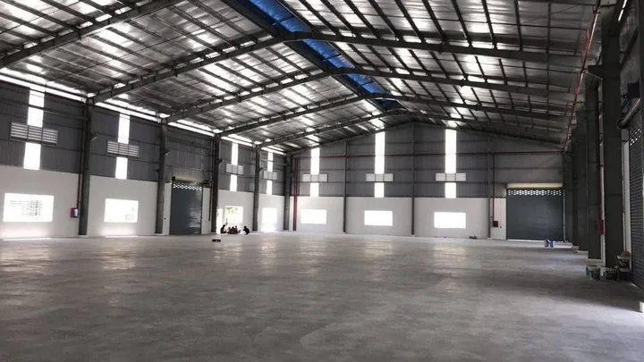 Cho Thuê Nhà Xưởng Mới. KCN Dầu Giây (Đồng Nai) - TDT: 22.000 m² - giá chỉ 3,6 usd/m2.