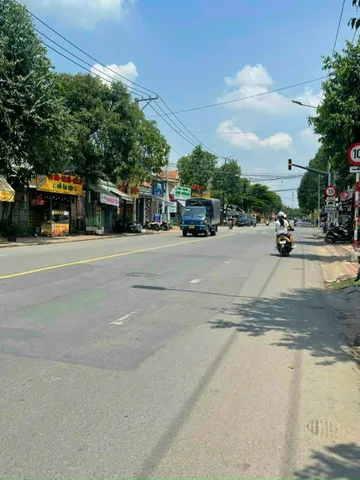 Nhà Mặt Tiền đường Tỉnh Lộ 43 gần Chợ Nông Sản Thủ Đức, thu nhập 25 triệu
