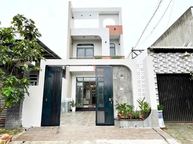 BÁN NHÀ CHÍNH CHỦ KHÔNG QUA TRUNG GIAN, NẰM CÁCH KDL BỬU LONG CHỈ 5P ĐI XE