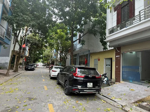 Hoa Hậu Thanh Liệt mời aee