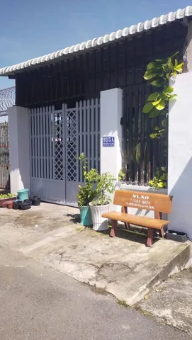 Bán nhà mặt tiền nhựa sát đường Lê Minh Nhựt xã Tân Thông Hội Củ Chi TPHCM, DT: 5x18m.