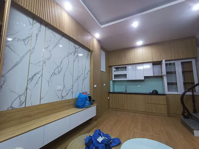 NHÀ 5T TRONG CĂN NGÕ RỘNG NHẤT PHỐ PHAN ĐÌNH GIÓT,  NHỈNH 7 TỶ