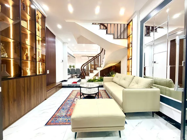 Bán nhà mặt phố tại Cốc Lếu, 19,6 tỷ, 115,4m2, giá cực chất!