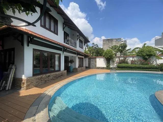 Bán nhà 2 tầng đường Dương Quảng Hàm gò vấp