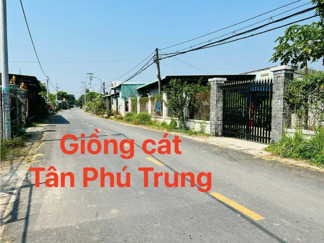 chốt 2,1 tỷ 150m2 thổ cư mặt tiền đường Giồng Cát, TPT gần bệnh viện xuyên á