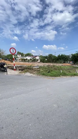 Mặt tiền tỉnh lộ 2 thanh toán 600triêu có ngay lô 5x20 full thổ xây dựng tự do