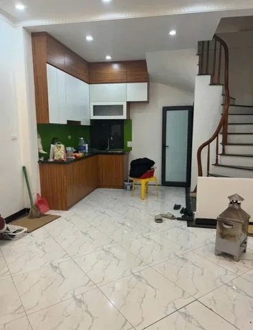 Cho Thuê Nhà Phố Nguyễn Chính - Hoàng Mai 30M² 5 Tầng 3 Ngủ - Nội Thất CB - Ngõ Rộng - Ở, Kinh Doanh VP - Giá Thuê 13tr