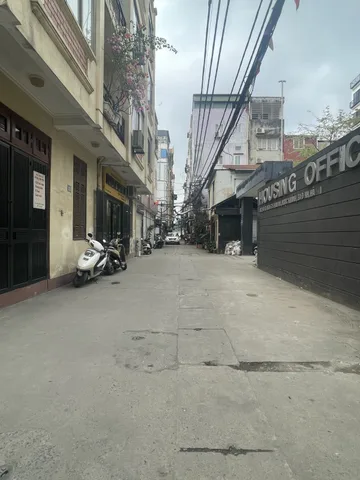 Bán nhà Kim Mã 31m² full thổ cư ngang 5m giá 15.3 tỷ tại Đường Kim Mã Phường Giảng Võ (MUA/BÁN BĐS nhắn tin Zalo 0862299066)
