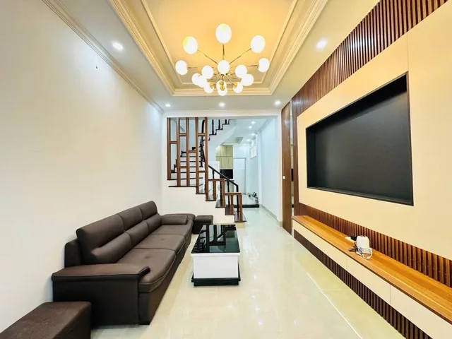 Quan Hoa- Cầu Giấy 51m2, 4 tầng, oto thông kinh doanh, 14 tỷ hơn