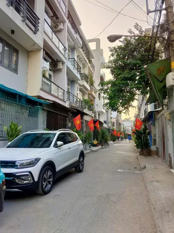 🏠  Nhà 4 tầng- hxh đường Phạm Văn Chiêu- Gần Emart 58m2- Giá 5.9 tỷ