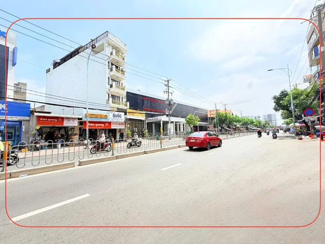BDS HVL  CHO THUÊ GẤP Giá Thuê : (380Tr)📍56 Lê Văn Quới Quận  Bình Tân