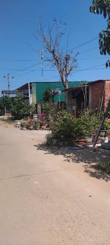 Bán đất 282.7m² có sẵn 75m² thổ cư ngang 6.9m giá 900 triệu tại Xã Vụ Bổn