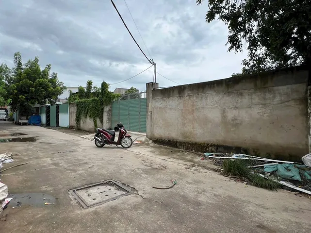 Bán nhà kho 1/Quách Điêu gần đường Nữ Dân Công xã Vĩnh Lộc A huyện Bình Chánh TPHCM, DT: 20x44m.