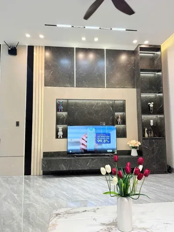 NHÀ MT NGUYỄN LAI-KHUÊ TRUNG SÁT HẢI CHÂU-CÓ DÒNG TIỀN 17 TRIỆU-CHỦ TẶNG NỘI THẤT MỚI