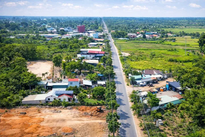 CHỈ 2 TỶ SỞ HỮU NGAY ĐẤT MẶT TIỀN CỦ CHI - KHU DÂN CƯ HIỆN HỮU - TIỆN XÂY Ở HOẶC ĐẦU TƯ GIỮ TIỀN