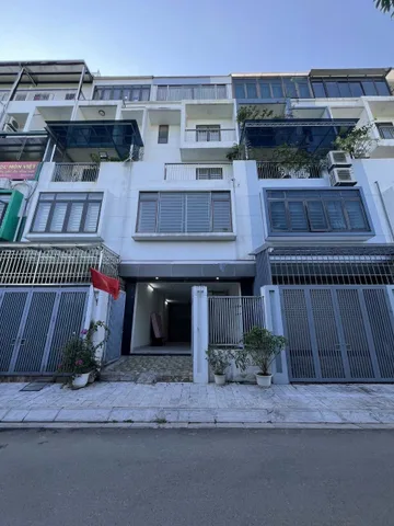 Cho Thuê Nhà Liền Kề Thanh Bình Garden Nguyễn Cảnh Dị - Định Công 75M² 5 Tầng - Thông Sàn - Kinh Doanh Đỉnh - Giá Thuê 30tr