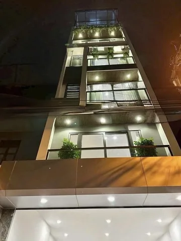 HÀNG HIẾM NHỈNH 14 TỶ PHỐ TRẠM 45M2 6 TẦNG GARA Ô TÔ, THANG MÁY, KINH DOANH ONLINE