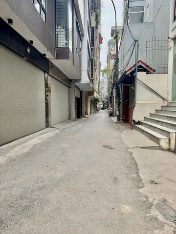 Bán nhà Thái Hà 42m² full thổ cư ngang 12m giá 16 tỷ tại Đường Thái Hà Phường Đống Đa (MUA/BÁN BĐS nhắn tin Zalo 0862299066)