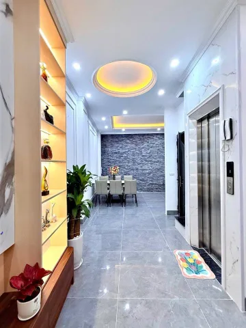 Siêu Hiếm -Cần bán căn nhà 5 tầng thang máy khu phân lô Quân đội, Thanh Xuân