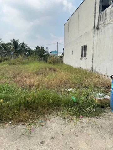 Bán đất 188.5m² có sẵn 90m² thổ cư ngang 5m giá 850 triệu tại Xã Đức Hòa
