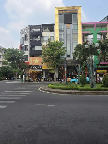 Chính Chủ Bán Nhà Mặt tiền 332 Phan Xích Long – Giá 49 tỷ