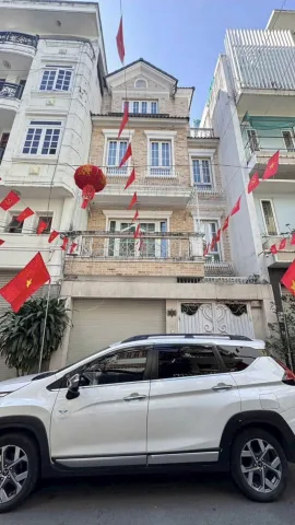 Bán Nhà Hẻm 23/23 Đường C1 – Giá 22 tỷ.