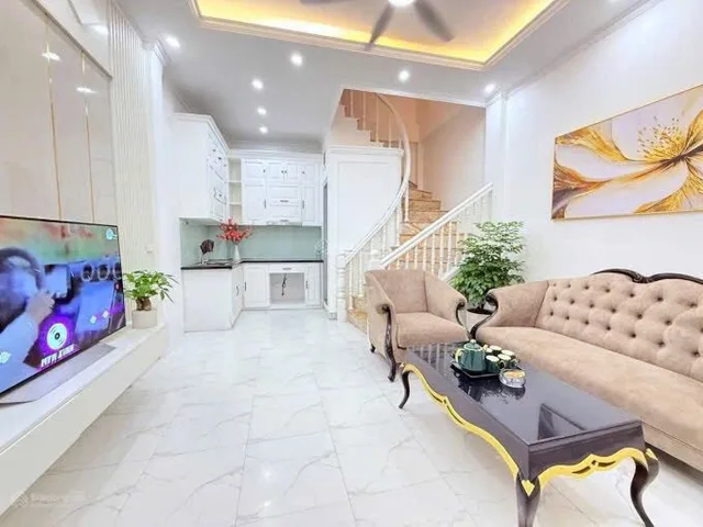 Cho Thuê Nhà ngách 33 ngõ văn Chương 2 Văn Miếu Đống Đa giá 15tr/1tháng