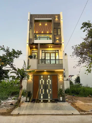 CHỦ GỬI- GIÁ BÁN: 6 tỷ✅NHÀ 3 TẦNG MỚI FULL NỘI THẤT ĐƯỜNG D14 KDC HỒNG LOAN, CẦN THƠ